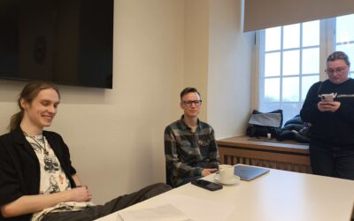 Narva koolinoored arutasid linnajuhtidega hariduse ja tuleviku väljakutseid